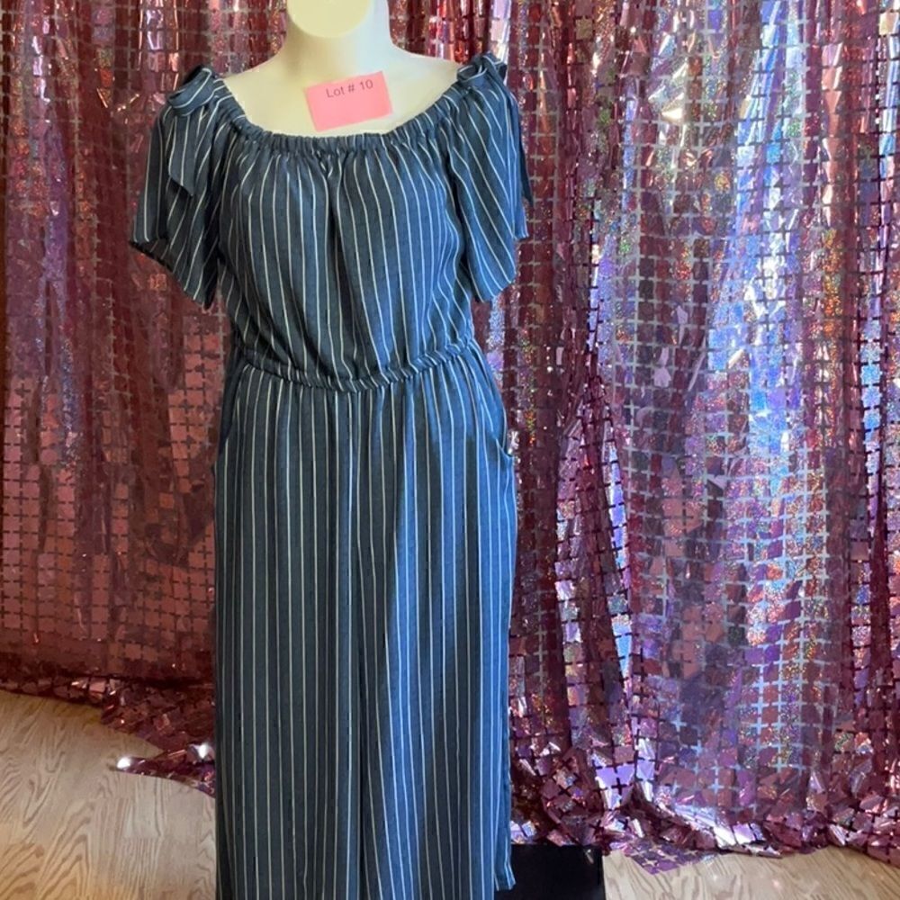 Polyester jumpsuit in size 16 in denim look fabric with white stripes